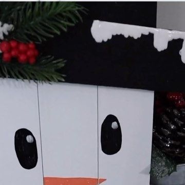 Kristin Kay DIY on Instagram: "$5 Dollar tree Snowman craft! Full tutorial on my YouTube channel Kristin Kay #snowman #snowmancraft #snowmancrafts #dollartree #dollartreefinds #dollartreecommunity #dollartreediy #dollartreeobsessed #dollartreecrafts #dollartreechristmas #dollartreechristmasdiy #dollartreechristmas2023 #crafter #craftingideas #crafting #diy #diys" Dollar Tree Snowman, Snowman Craft, 5 Dollar, Tree Snowman, Dollar Tree Finds, Dollar Tree Christmas, Snowman Crafts, Dollar Tree Crafts, Dollar Tree Diy