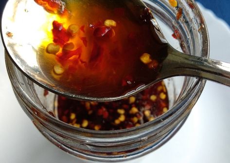 Thai Honey Chilli Sauce Recipe by Nesibha Fernando - Cookpad Chilli Sauce Recipe, Homemade Sweet Chili Sauce, Chilli Honey, Chilli Jam, Honey Sauce, Sweet Chilli Sauce, Cup Of Water, Sweet Chilli, Chilli Sauce