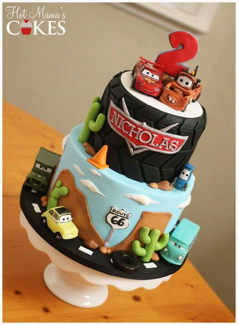 Disney Cars Cake, Pixar Cars Birthday, Cake Car, Bow Handbag, Car Cakes, Festa Moana Baby, Mcqueen Cake, Handbag Cakes, Cars Birthday Party Decorations