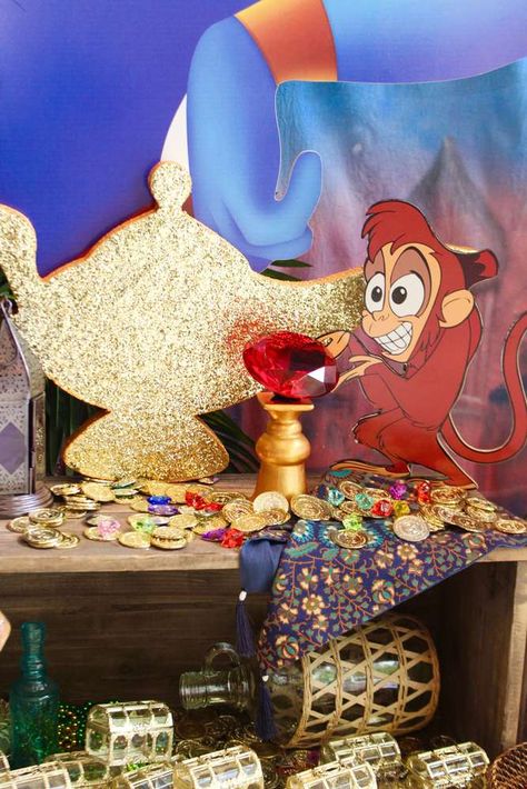 Jasmine Princess Party Ideas, Alladin Theme Birthday Party, Jasmine Princess Party, Diy Aladdin Decorations, Aladin Birthday Party Ideas, Aladin Birthday Theme, Aladdin Theme Birthday Party, Aladdin Jasmine Birthday Party, Jasmine Princess Birthday Party Ideas