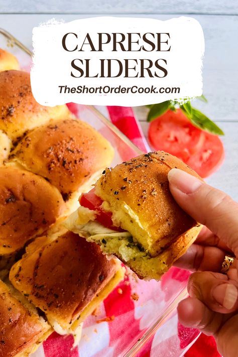 Slider Sandwiches Vegetarian, Hawaiian Roll Vegetarian Sliders, Hawaiian Roll Sliders Pesto, Caprese Sliders Hawaiian Rolls, Hawaiian Roll Vegetarian Sandwiches, Make Ahead Hawaiian Roll Sliders, Caprese Sliders Recipes, Holiday Sliders Recipes, No Meat Sliders