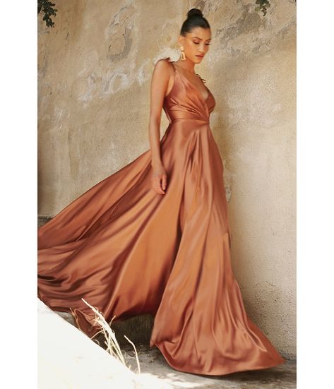 Retro & Vintage Sienna Flowy Satin A-Line Bridesmaid Gown | Unique Vintage Satin Gown Designs, Dubai Photoshoot, Mums Wedding, Cold Shoulder Gown, Orange Bridesmaid, Green Sand, Cinderella Divine, Family Shoot, Prom Ideas