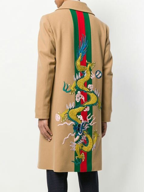 Gucci coat with dragon apliqué Louise Vuitton, Gucci Coat, Iranian Fashion, Urban Fashion, New Fashion, Tunic Tops, Gucci, Google Search, Women's Top