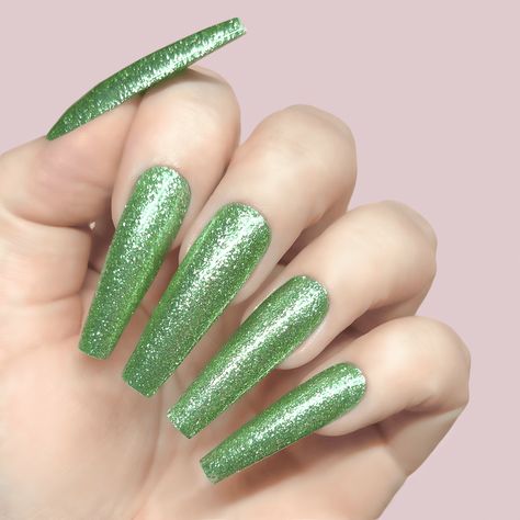 Kiara Sky Platinum GelFX - Emerald Star #GFX208 Glitter Gel Nail Polish, Kiara Sky, Nail Primer, Red Carpet Manicure, Glitter Gel Nails, Gel Tips, Nail Polish Sets, Glitter Gel, Green Glitter