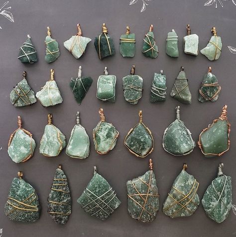 Aventurine Jewelry, Green Calcite, Wire Wrapped Stone Jewelry, Wire Wrap Jewelry Designs, Lookout Mountain, Aventurine Stone, Wire Jewelry Designs, Wire Wrapping Stones, Stone Wrapping