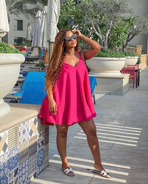 806beafe154032a5b818e97b4420ad98desc36859873ri Beach Wear For Ladies, Dresses For Vacation, Latest African Fashion Dresses, Looks Chic, Cute Simple Outfits, African Fashion Dresses, Looks Style, Beach Wear, Classy Dress