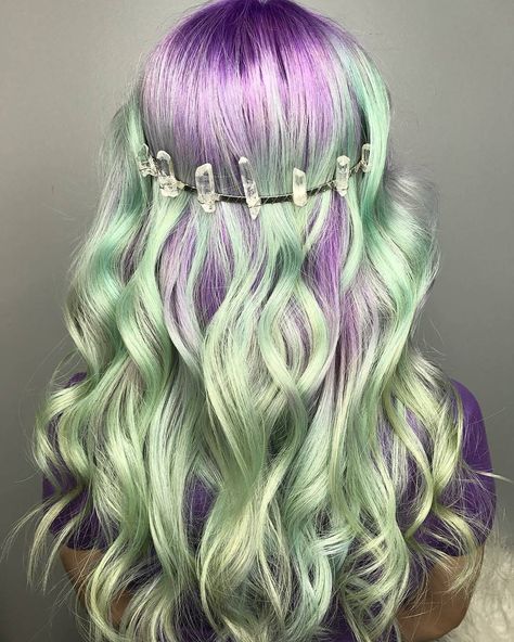 Beautiful!!  I wish Blue Hair Mermaid, Blue Mermaid Hair, Dyed Hair Pastel, Mint Hair, Pulp Riot Hair, Guy Tang, Coloured Hair, Boho Hair, Pinterest Hair