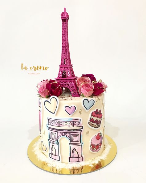 Harry Potter Cakes, Cake Food Photography, Cakes Graduation, Barbie Paris, Castle Cakes, Cake Castle, Paris Cake, Eiffel Tower Cake, Cake Paris