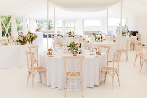 Elegant clean lines with low centrepieces in this beautifully neutral wedding breakfast at Gileston Manor. For more inspiration, and a look at this gorgeous wedding venue, visit the link below. Mr And Mrs Game, Bristol Balloon Fiesta, Elegant Room, Room Dressing, Low Centerpieces, Exquisite Gardens, Manor Wedding, First Dance Songs, Neutral Wedding