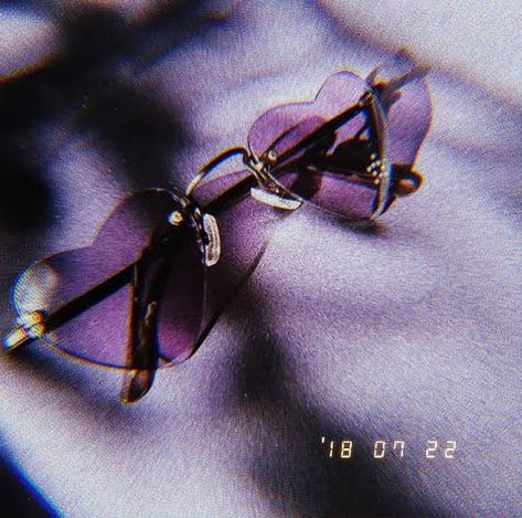 #vintage #sunglasses #aesthetic #purple #glasses Vintage Sunglasses Aesthetic, Purple Glasses, Sunglasses Aesthetic, Pretty In Purple, Purple Sunglasses, Aesthetic Purple, Dark Purple Aesthetic, Eat Your Heart Out, Aesthetic Inspiration