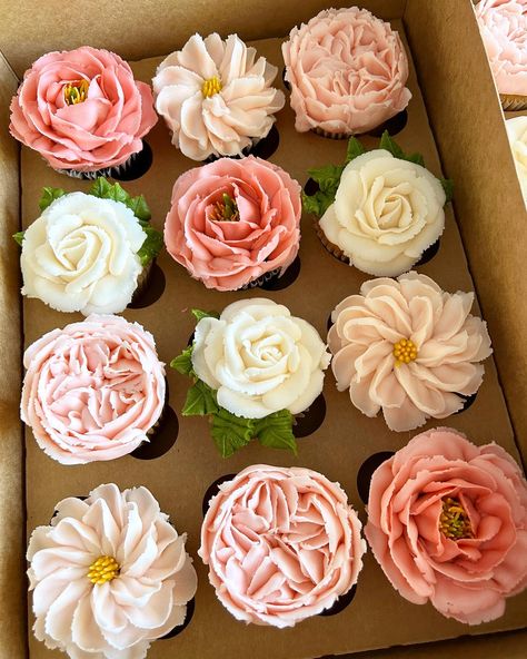 Baked Blooms Wildflower Theme Food, Wildflower Party Food Ideas, Baby In Bloom Cupcakes Girl, May Flower Baby Shower Theme, Baby Blooming Baby Shower Ideas, Bridal Shower Pastel Theme, Spring Floral Bridal Shower Decor, Love Is In Bloom Desserts, Baby Girl Baby Shower Ideas Spring