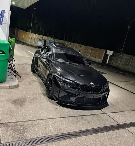 Illegal Racing Aesthetic, Black Bmw Wallpapers, Bmw Couple, Bmw Rr1000, Bmw Nails, M8 Bmw, I8 Bmw, Anuel Aa Wallpaper, Black Bmw