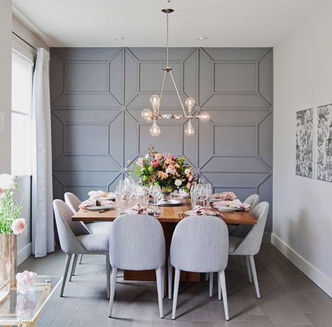 Sharing the 15 Most Beautiful Dining Rooms on Pinterest today! Isn’t this gorgeous space from just dreamy!? I’m in love with this accent wall! It was featured on @loveitorlistitvancouver. Head over to the blog to see all 15 dining rooms...I would love to know your favorite! Just tap the link in my bio and go to the blog tab. 😊 Have a beautiful day! #interiordesign #currentdesignsituation #interior123 #interiordecor #dreaminteriors #homeinspiration #charminghomes #simonsayshome #... Stylish Dining Room, Design Blogs, Elegant Dining Room, Dining Room Inspiration, Dining Room Walls, Elegant Dining, Farmhouse Dining, Modern Dining Room, Dining Room Design