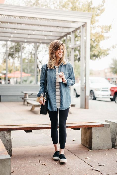 How To Wear a Denim Shirt // 13+ Ways to Style Chambray Denim Shirt Dress Outfit, Denim Shirt Outfits, Denim Shirt Outfit Women, Chambray Shirt Outfits, Denim Dress Fall, Long Denim Shirt, Maxi Dress Outfit Fall, How To Wear Shirt, Denim Shirt Outfit