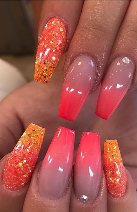 Nail Polish Summer, Summer Holiday Nails, Summer Nails Designs, Bright Summer Nails Designs, Summer Nail Colors, Fun Summer Nails, Summer Nail Polish, Bright Summer Nails, Gel Nails At Home