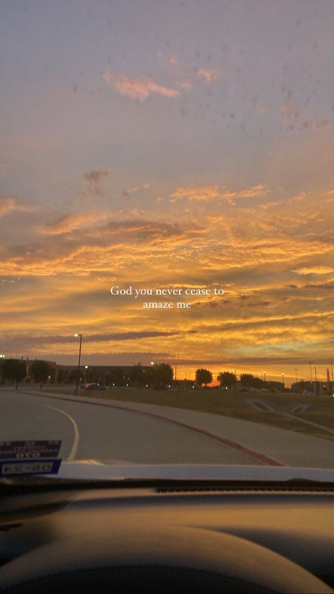 #aesthetic #sunset #sunrise #god Aesthetic Sunset, Sunset Sunrise, Praise God, Works Of Art, Cool Words, Quotes, Art