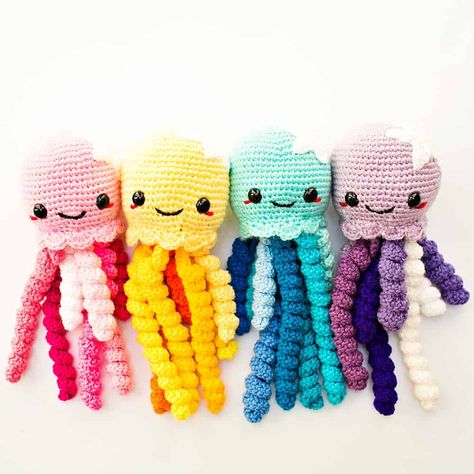 Cutest Crochet Octopus or Jellyfish #amigurumi #amigurumidoll #amigurumitoy #crochettoys #crochetpatterns #crochetjellyfish #crochetoctopus Crochet Pikachu, Crocheted Octopus, Octopus Crochet, Octopus Crochet Pattern, Cutest Crochet, Crocheted Jellyfish, Crochet Geek, Crochet Octopus, Pola Amigurumi