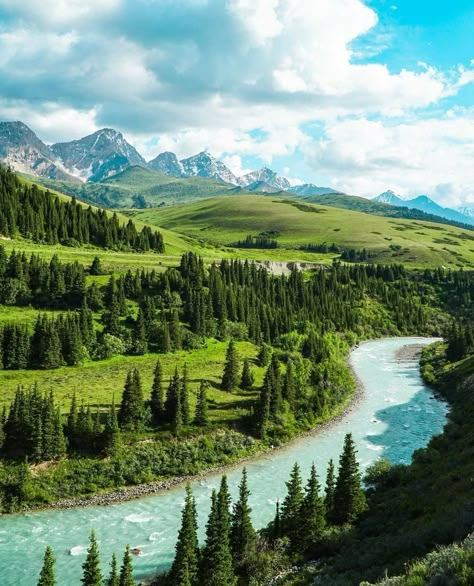 Pamir Highway, Airplane Travel, Central Asia, Scenic Landscape, Travel Goals, Wonderful Places, Travel Destinations, Places To Go, Beautiful Places