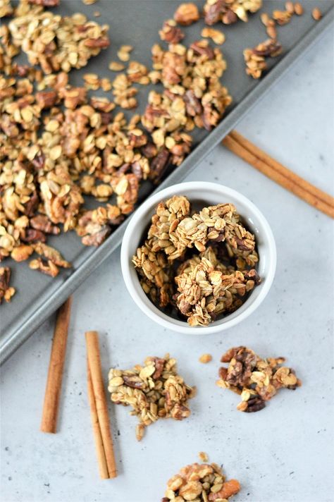 Cinnamon Oat & Nut Clusters - The Healthy Home Cook Oatmeal Treats, Oat Clusters, Nut Clusters, Fit Girls Guide, Baking Sheet, Gluten Free Vegetarian, I Promise, Small Bowls, Oats