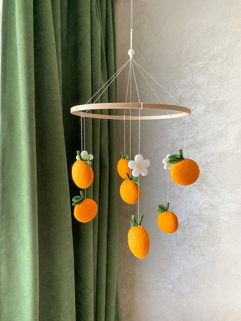 Clementine Baby Mobile Felt Orange Crib Mobile Nursery Decor - Etsy Orange Blossom Nursery, Clementine Themed Nursery, Orange Theme Nursery, Clementine Baby Nursery, Orange Themed Nursery, Citrus Nursery Theme, Bright Baby Nursery, Lemon Nursery Theme, Clementine Decor