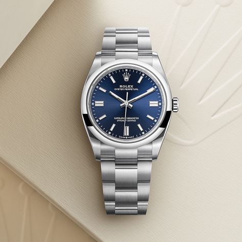 Rolex Rolex Blue, Swiss Watches For Men, Oyster Perpetual Datejust, Watches Rolex, Mens Fashion Watches, Oyster Bracelet, Expensive Watches, Mens Fashion Inspiration, Blue Watches