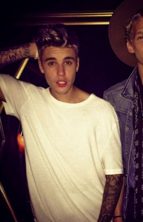 Light Skin Justin Bieber, Justin Bieber My World, Justin Bieber 2015, Tumblr Girly Aesthetic 2013, Pregnant Man, Justin Baby, Justin Bieber 2014, Justin Bieber Posters, Justin Bieber Images