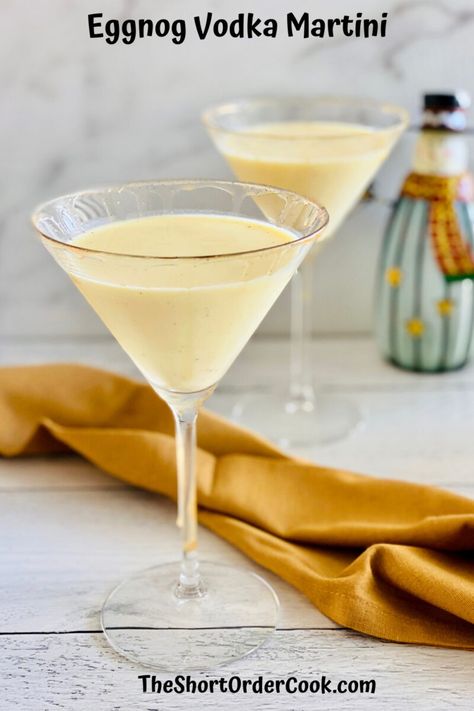 Egg Nog Espresso Martini, Egg Nog Martini, Christmas Eggnog Drinks, Eggnog Alcoholic Drinks, Pear Martini Recipe Vodka, Egg Nog Daquiri, Martini With Vanilla Vodka, Eggnog Martini Recipe, Eggnog Martini Recipe Vanilla Vodka