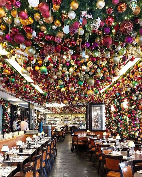 Typically known for its diverse and flavorful menu this London restaurant has a different reputation in the winter. Decked out in over 14000 decorations including 8400 ornaments @34mayfair transforms into a colorful holiday haven sure to put you in a festive mood. Are you ready dine at this glistening spot? : @the_lazyfoodie London Restaurant, Stamp Of Approval, Christmas Pops, Christmas Cocktails, Gorgeous Christmas, Homemade Christmas Gifts, Christmas Display, Home Alone, Holiday Inspiration