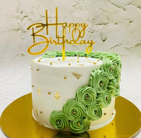 Lime Green Cake Ideas, Green Colour Cake Design, Green And White Cake Design, 1 Pound Cake Design, Green Color Cake, Yellow Cake Design, Cake Verde, Lime Green Cake, Birthday Cake Hd