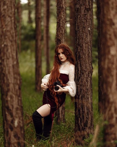 shout out to trees i love them #forest #forestphotography #forestlovers #slowliving #vintagecamera #redhead #redheadgirl #mermaidhair #heatlesscurls #wavyhair #cottagestyle #cottagestyle #cottagecoreaesthetic #goblincore #longhair #longhaircommunity #longhairgoals #hairlove Long Hair Community, Goblin Core, Heatless Curls, Cottage Core Aesthetic, Forest Photography, Redhead Girl, Vintage Cameras, Mermaid Hair, Cottage Style