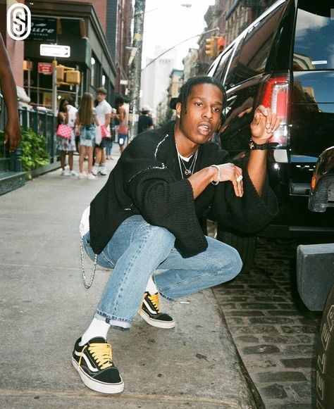 Streetwear Fashion Media on Instagram: “ASAP ROCKY 2017 Was a Vibe. @fjilm” Asap Rocky Vans, Outfit Ideas Korean Skirts, Asap Rocky Outfits, Asap Rocky Fashion, Vans Aesthetic, Lord Pretty Flacko, Pretty Flacko, Outfit Essentials, Vans Outfit