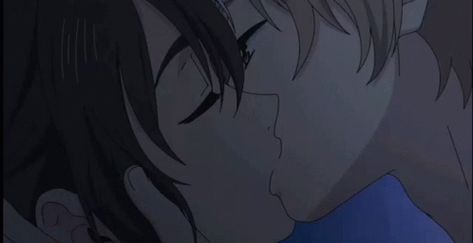 Anime Kiss GIF – Anime Kiss – discover and share GIFs Umibe No Etranger Gif, Stranger By The Shore Kiss, Anime Bisou, Anime Kiss Gif, Kiss Gif, Anime Screencaps, Kiss Art, Boy Gif, Animal Crossing Characters