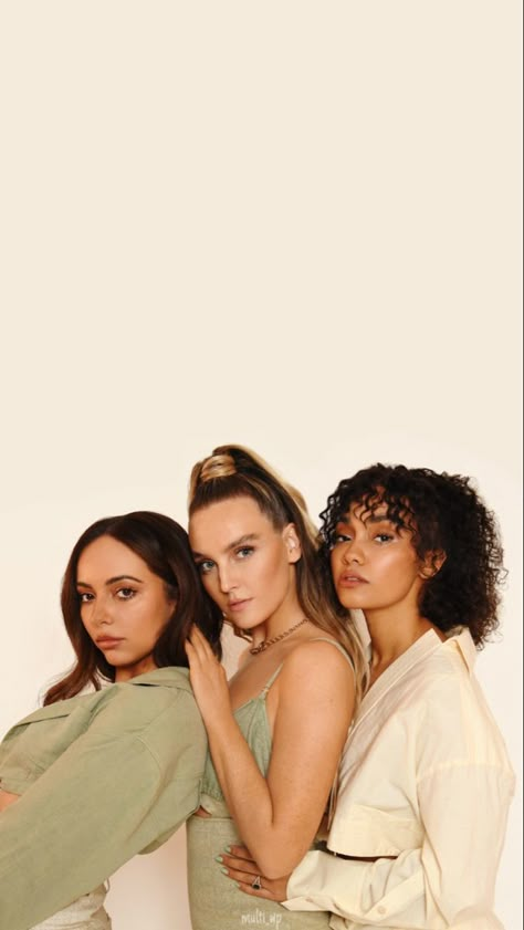 Little Mix Wallpaper, Trio Wallpaper, Group Picture Poses, Litte Mix, Sisters Photoshoot Poses, Sister Poses, Sisters Photoshoot, Studio Photography Poses, Jade Thirlwall