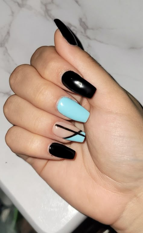 Blue Nails With Black Lines, Black And Blue Nails Acrylic Coffin, Gel X Nails Coffin Medium, Black Blue Acrylic Nails, Black And Blue Nail Ideas Short, Teal And White Nail Designs, Blue Nails For School, Nail Ideas Acrylic Coffin Medium, Black Blue And White Nails