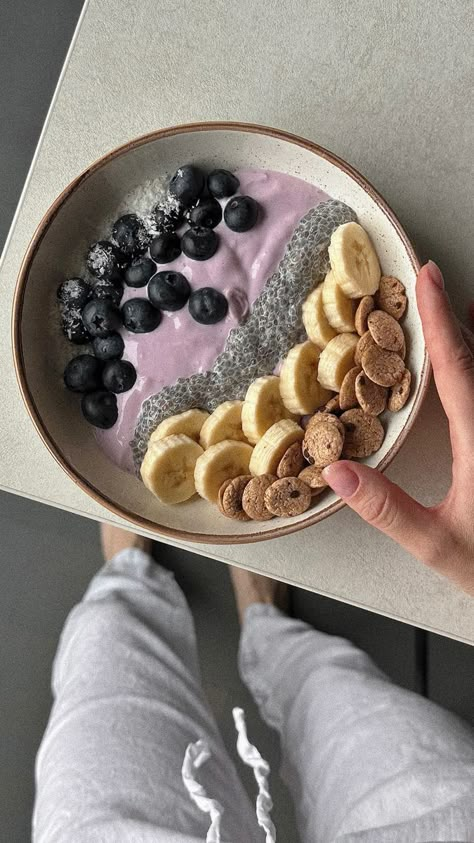 Resep Smoothie, Healthy Food Menu, Healthy Food Inspiration, Food Motivation, Healthy Lifestyle Food, Healthy Food Motivation, Healthy Food Dishes, Healthy Girl, Healthy Food Ideas