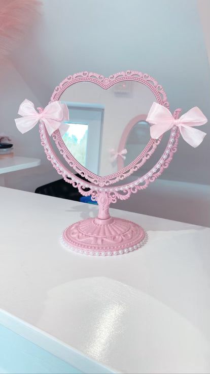 DURABLE PLASTIC DOUBLE SIDED MIRROR 27CM HEIGHT X 17CM WIDTH APPROX Aesthetic Mirrors For Room, Rose Pink Room Decor, Cute Room Decor Aesthetic Pink, Aesthetic Bedroom Accessories, Aesthetic Pink Room Decor, Aesthetic Things To Buy For Room, Black And Pink Room Decor, Cutecore Decor, Room Decor Pink And White