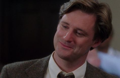 Bill Pullman While You Were Sleeping, Jack Callaghan, Sleeping Aesthetic, 1990s Films, Bill Board, Bill Pullman, Movie Journal, Movie Actors, Christmas Films