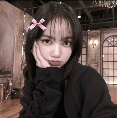 lisa blackpink coquette icon .  . . #kpop #idol #coquette #icon Icons Coquette, Lisa Lalisa, Lalisa Manobal, Lisa Blackpink, Lalisa Manoban, Blackpink Lisa, بلاك بينك, Dancer, Black Pink