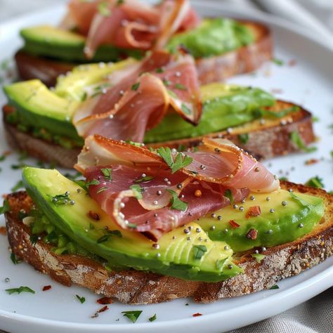 Avocado Prosciutto Toast, Sourdough Toast Ideas, Healthy Breakfast Diet, Toast Ideas, Bread Toast, Mashed Avocado, Ripe Avocado, Brunch Ideas, Slice Of Bread