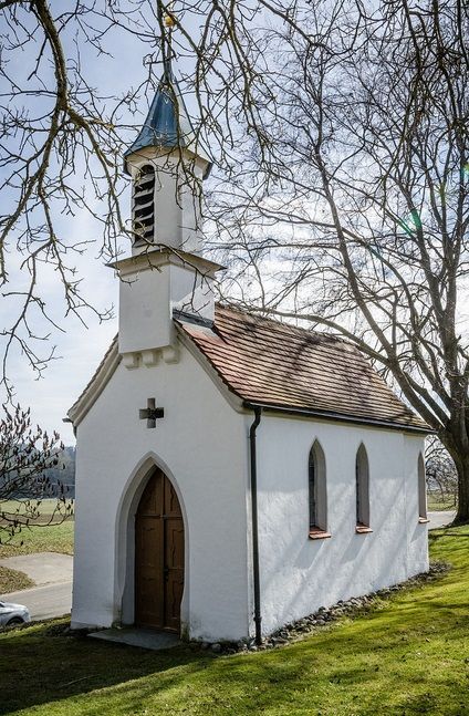 Pin on Church Tiny Churches, Chapel In The Woods, Abandoned Churches, Country Churches, Old Country Churches, Catholic Decor, Church Pictures, Gothic Cathedrals, Take Me To Church