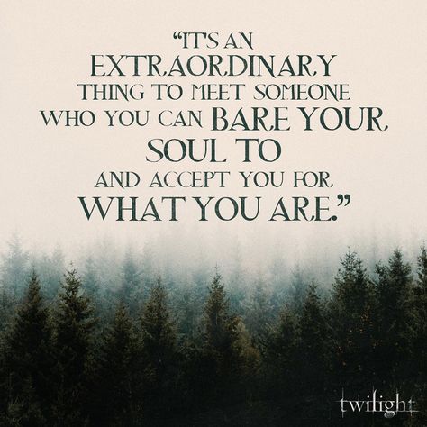 Quotes From Twilight, Twighlight Saga, Poetic Love Quotes, Twilight Saga Quotes, Twilight Quotes, One Word Instagram Captions, Fiction Books Worth Reading, Twilight Edward, Twilight New Moon