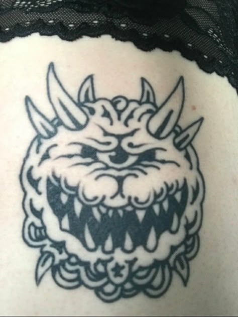 Doom Tattoo Design, Doom Tattoo Ideas, Beholder Tattoo, Doom Tattoo, Doom Demons, Game Tattoo, Slayer Tattoo, Nerdy Tattoos, Body Tattoo Design