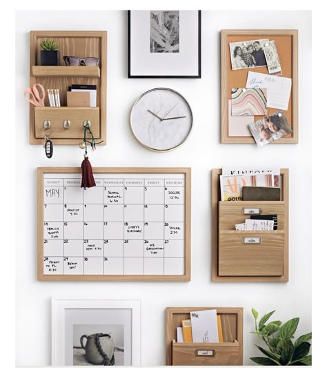 Entryway Calendar Decor, Room Calendar Ideas, Corkboard Organization Ideas, Corner Command Center, Office Command Center Professional, Small Command Center Ideas, Family Organization Wall Command Centers, Home Bulletin Board Ideas, Calendar Wall Ideas