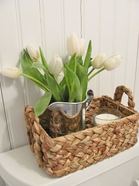 Cane Baskets Decoration Ideas, Basket Decor Ideas, Cane Baskets, Deco Accessories, City Farmhouse, Rustic Country Home, Home Design Living Room, Large Baskets, Half Bath