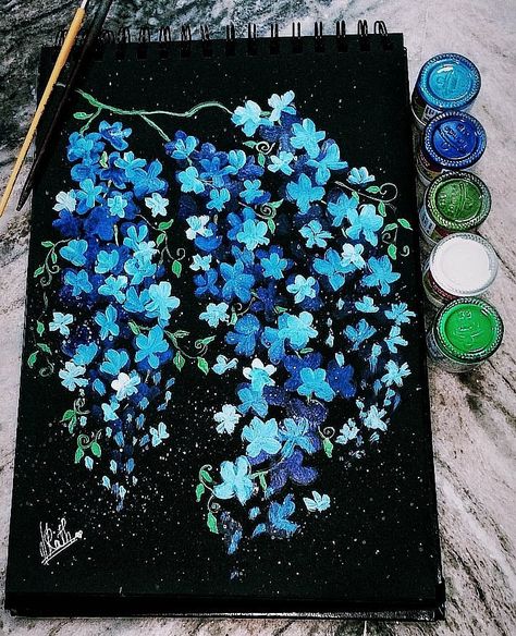 Cute Painting Ideas On Black Canvas, Acrylic Black Background Painting, Cute Black Canvas Paintings, Ideas For A Black Canvas, Posca Pens Art Black Paper, Painted Flowers On Black Background, Dark Blue Painting Ideas Easy, Dark Blue Canvas Painting, Watercolor On Black Canvas