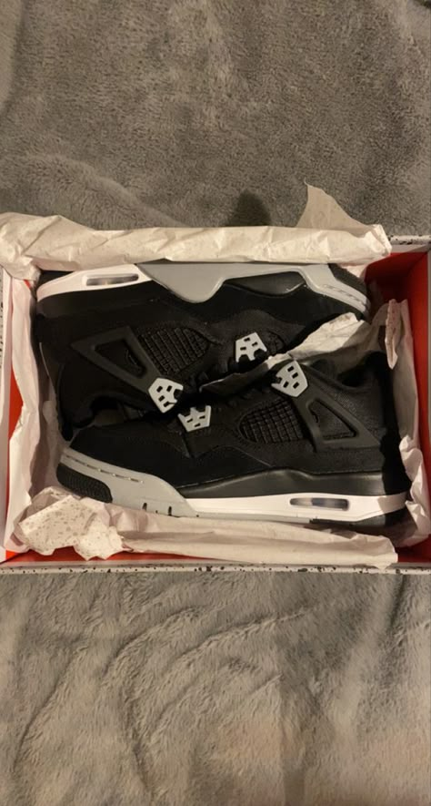 Grey 4s, Black Canvas Jordan 4, Jordan 4 Black Canvas, Black Canvas 4s Outfit, Jordan 4 Fits, Jordan 4 Off White, 4s Outfit, Jordan 4 Black, Basket Vintage