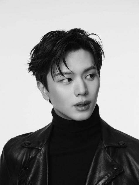 BTOB's Yook Sung Jae unveils new profile photos with his new agency IWill Media Yook Sung Jae, Sung Jae, Sungjae Btob, New Profile, Yook Sungjae, Korean K Pop, Profile Photos, December 2023, News Agency