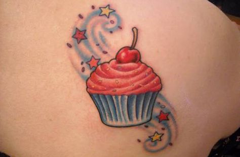 Cupcake Tattoo Designs, Cupcake Tattoo, Cupcake Tattoos, Food Tattoos, Geniale Tattoos, Girly Tattoos, Cute Cupcakes, Tattoos Gallery