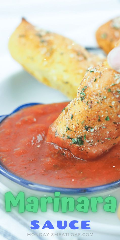 Marinara Sauce For Mozzarella Sticks, Mozzarella Stick Dipping Sauce, Mozzarella Sticks Dipping Sauce, Dipping Sauce For Mozzarella Sticks, Tomato Dip Recipes, Marinara Dipping Sauce, Easy Marinara Sauce, Mozzarella Cheese Sticks, Bread Sticks