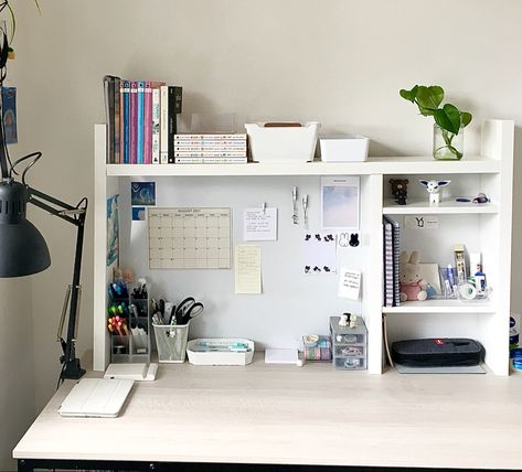 Small Aesthetic Study Table, Study Desk Ideas Simple, Study Area Wall Decor, Floating Shelves Study Table, Study Table Set Up Desk Ideas, Small Desk Aesthetic Inspiration, Desk Add On, How To Arrange Study Table, Study Desk Small Bedroom